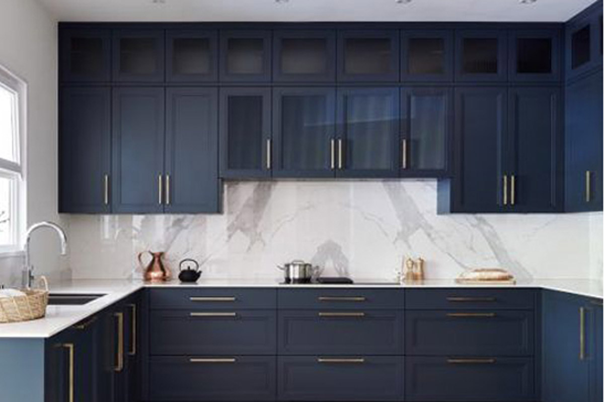 Customize Lacquer Color In Classical Style Kitchen Design